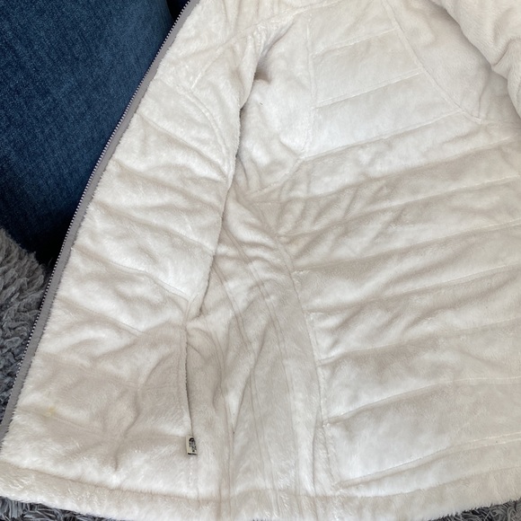 The North Face Women’s Reversible Vest. 
No longer Available - Picture 4 of 7